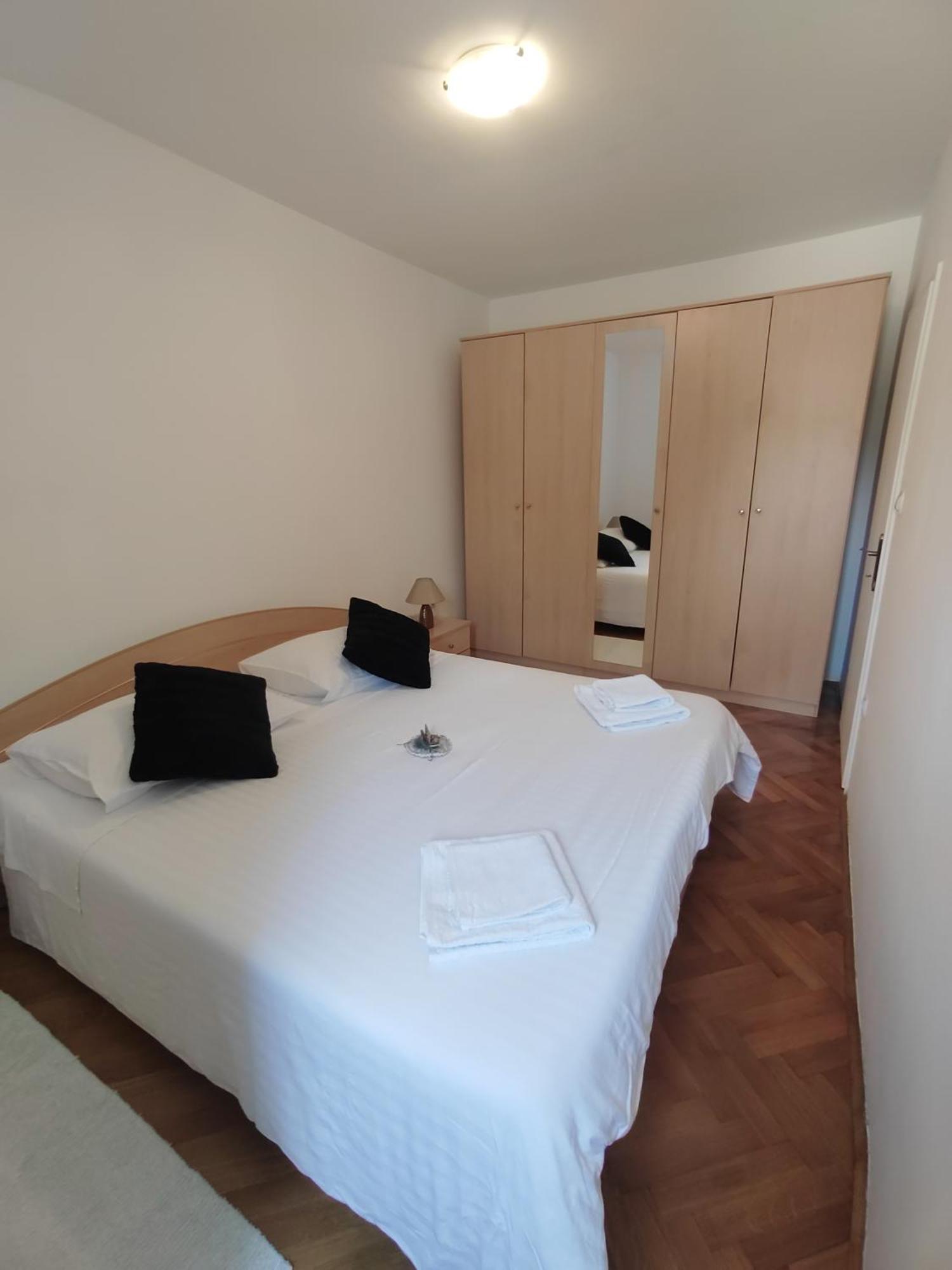 Apartman Karmen Apartment Srima Exterior photo